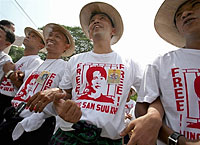 student_leaders_05-27_200px.jpg student_leaders_05-27_200px.jpg