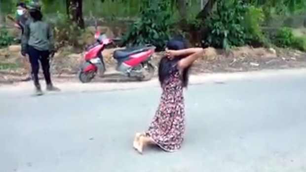 တမူးက အမျိုးသမီးတစ်ဦး အသတ်ခံရမှု တရားဥပဒေအတိုင်းလုပ်ဆောင်မယ်လို့ NUG ပြော တမူးက အမျိုးသမီးတစ်ဦး အသတ်ခံရမှု တရားဥပဒေအတိုင်းလုပ်ဆောင်မယ်လို့ NUG ပြော