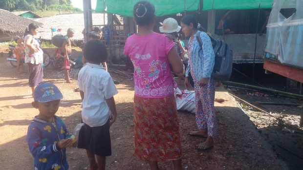 ပုလောမှာ လေကြောင်းတိုက်ခိုက်မှုကြောင့် ဒေသခံ ငါးထောင်ခန့် ထွက်ပြေးနေရ