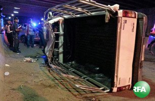thai-car-accident-305.jpg thai-car-accident-305.jpg