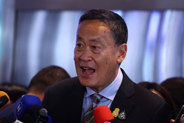 မြန်မာမှာပိတ်မိနေတဲ့ တရုတ်အယောက် ၉ဝဝ ကို ထိုင်းကယ်တင်