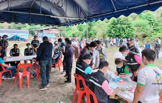 မြန်မာစစ်ဘေးဒုက္ခသည်အရေး ကူညီဖို့ ထိုင်းလွှတ်တော်အမတ်တွေ ကြိုးပမ်း မြန်မာစစ်ဘေးဒုက္ခသည်အရေး ကူညီဖို့ ထိုင်းလွှတ်တော်အမတ်တွေ ကြိုးပမ်း