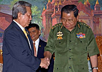 than_shwe_11-23-06_200px.jpg than_shwe_11-23-06_200px.jpg