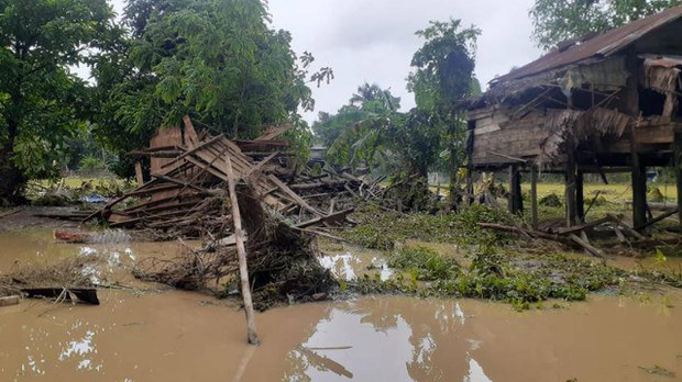 သံတွဲမြို့ ရေပြန်ကျသွားပေမယ့် ဒေသခံတွေ စားဝတ်နေရေး အခက်အခဲဖြစ်နေ သံတွဲမြို့ ရေပြန်ကျသွားပေမယ့် ဒေသခံတွေ စားဝတ်နေရေး အခက်အခဲဖြစ်နေ