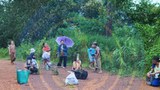 သရက်ချောင်းမှာ စစ်ကြောင်းကြောင့် ဒေသခံသုံးထောင်နီးပါး ထွက်ပြေးနေရ