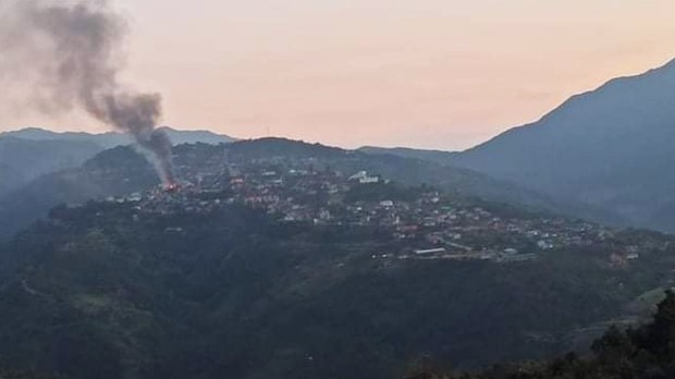 ထန်တလန်မှာ ဘုရားကျောင်းနဲ့ လူနေအိမ် ၄၈ လုံး ထပ်မံမီးရှို့ခံရ