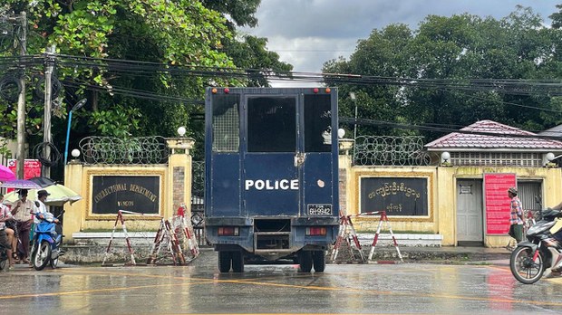 အင်းစိန်ထောင်တွင်းသင်္ကြန်ကို ပူးပေါင်းမှာမဟုတ်ကြောင်း နိုင်ငံရေးအကျဉ်းသားများ ထုတ်ပြန်