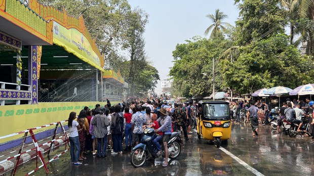 သင်္ကြန်ကာလမှာ လူစုလူဝေးမလုပ်ဖို့ AA သတိပေး သင်္ကြန်ကာလမှာ လူစုလူဝေးမလုပ်ဖို့ AA သတိပေး