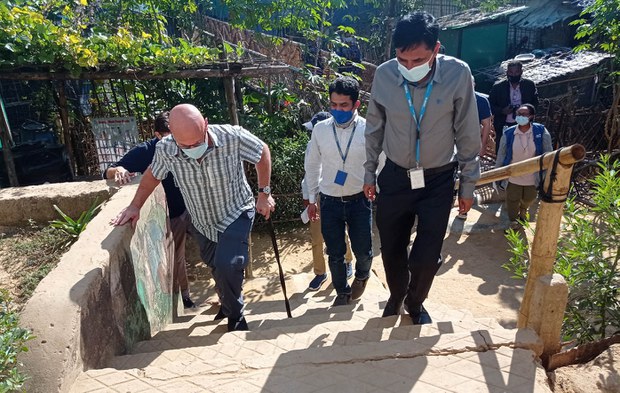 ကုလလူ့အခွင့်အရေး အထူးကိုယ်စားလှယ် ရိုဟင်ဂျာဒုက္ခသည်စခန်းကို သွားရောက် ကုလလူ့အခွင့်အရေး အထူးကိုယ်စားလှယ် ရိုဟင်ဂျာဒုက္ခသည်စခန်းကို သွားရောက်