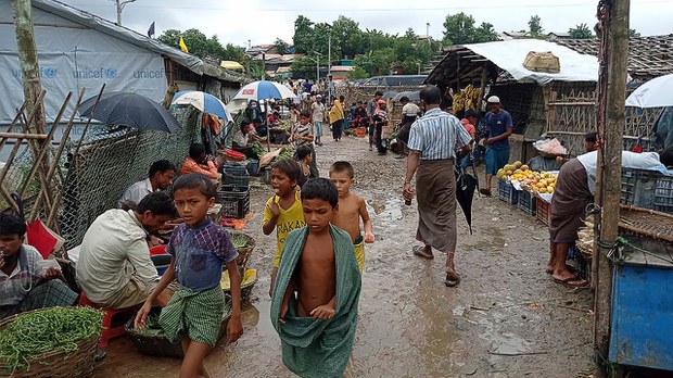 မြန်မာနိုင်ငံဆိုင်ရာ ကုလလူ့အခွင့်အရေးအထူးကိုယ်စားလှယ် ရိုဟင်ဂျာတွေဆီ သွားရောက် မြန်မာနိုင်ငံဆိုင်ရာ ကုလလူ့အခွင့်အရေးအထူးကိုယ်စားလှယ် ရိုဟင်ဂျာတွေဆီ သွားရောက်