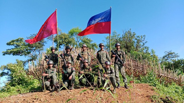 တောင်ကုတ်မြို့ နေရာခြောက်ခုမှာ တိုက်ပွဲဆက်လက်ပြင်းထန်နေ တောင်ကုတ်မြို့ နေရာခြောက်ခုမှာ တိုက်ပွဲဆက်လက်ပြင်းထန်နေ