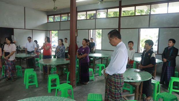 ကချင်မှာ ဖမ်းဆီးခံ သင်းအုပ်ဆရာသုံးဦး လွတ်မြောက်ရေး ကြိုးပမ်းနေ ကချင်မှာ ဖမ်းဆီးခံ သင်းအုပ်ဆရာသုံးဦး လွတ်မြောက်ရေး ကြိုးပမ်းနေ