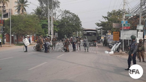 မန္တလေးမှာ စစ်ကောင်စီ ဝင်ရောက်ပစ်ခတ်ဖမ်းဆီးမှု နှစ်ဦး သေဆုံး