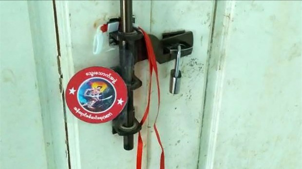 မန္တလေး NLD ပါတီဝင်နှစ်ဦး သွေးသောက်အဖွဲ့လက်ချက်နဲ့ အသတ်ခံရ မန္တလေး NLD ပါတီဝင်နှစ်ဦး သွေးသောက်အဖွဲ့လက်ချက်နဲ့ အသတ်ခံရ