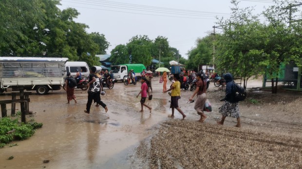 ဆားလင်းကြီးဒေသခံနှစ်ဦးကို စစ်တပ်က ဓားစာခံအဖြစ် ဖမ်းဆီးပြီး သတ်ဖြတ်ခဲ့