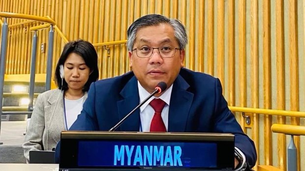 မသန်စွမ်းသူတွေ ပစ်မှတ်ထားတိုက်ခိုက်ခံနေရကြောင်း ဦးကျော်မိုးထွန်း ပြော မသန်စွမ်းသူတွေ ပစ်မှတ်ထားတိုက်ခိုက်ခံနေရကြောင်း ဦးကျော်မိုးထွန်း ပြော