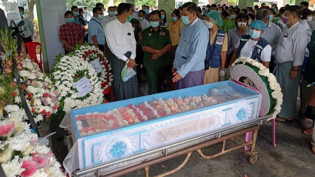 ဦးဇော်ဌေး ကွယ်လွန်မှုအပေါ် စိတ်မကောင်းဖြစ်ရကြောင်း ဒေါ်အောင်ဆန်းစုကြည်ပြော