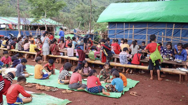 နိုင်ငံတစ်ဝန်း အကူအညီလိုအပ်သူ သန်းနှစ်ဆယ်နီးပါး ရှိနေကြောင်း UNOCHA ပြော နိုင်ငံတစ်ဝန်း အကူအညီလိုအပ်သူ သန်းနှစ်ဆယ်နီးပါး ရှိနေကြောင်း UNOCHA ပြော