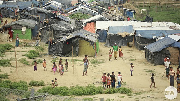 muslim-camp-border-622.jpg