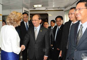 utheinsein-london-305.jpg utheinsein-london-305.jpg