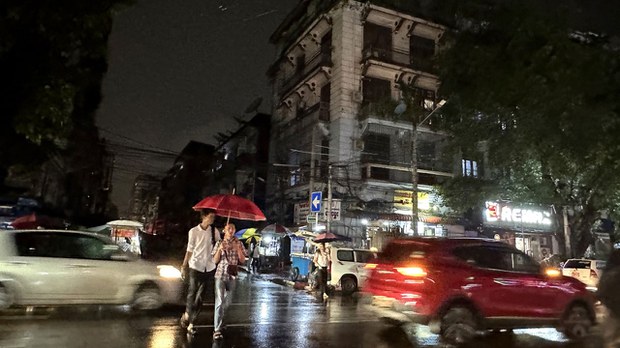 ရန်ကုန်အပါအဝင် တိုင်းငါးခုက မြို့အချို့ကို ညမထွက်ရအမိန့် ပယ်ဖျက်၊ လျှော့ချ
