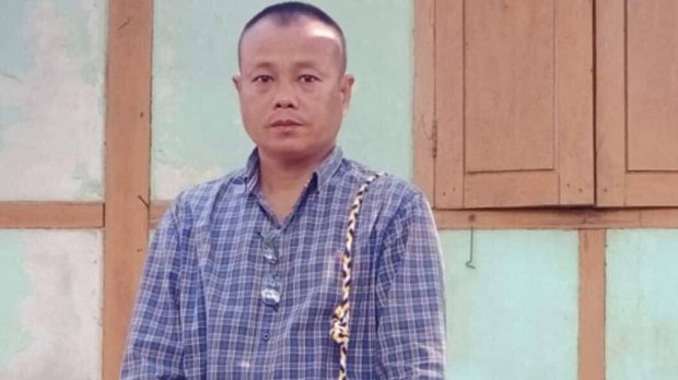 ဖားကန့်က အလွတ်သတင်းထောက် ကိုဇော်ဝင်းမောင် ပြန်လွတ်လာ ဖားကန့်က အလွတ်သတင်းထောက် ကိုဇော်ဝင်းမောင် ပြန်လွတ်လာ