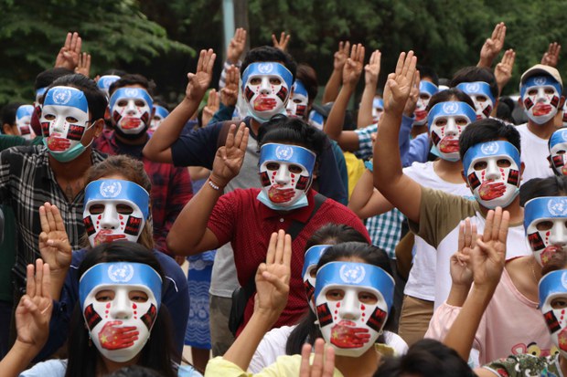 myanmar-coup5.jpg