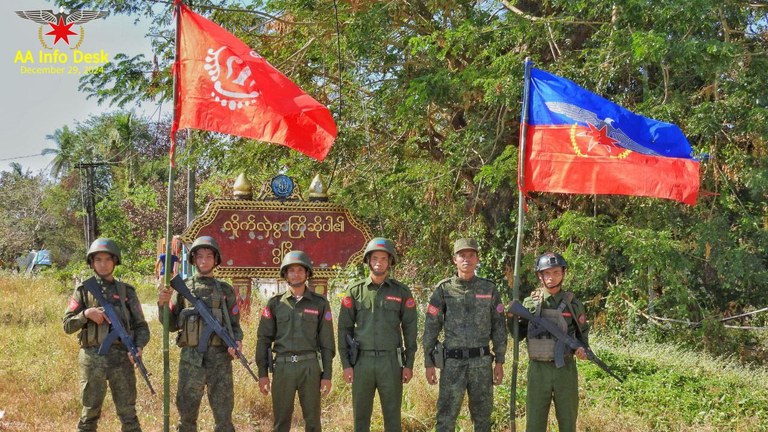 ရခိုင်ပြည်နယ် ဂွမြို့ကို ရက္ခိုင့်တပ်တော် (AA)က ထိန်းချုပ်အပြီး ၂ဝ၂၄ ခုနှစ် ဒီဇင်ဘာလ ၂၉ ရက်နေ့က ထုတ်ပြန်စဥ်။ (AA Infodesk Photo)
