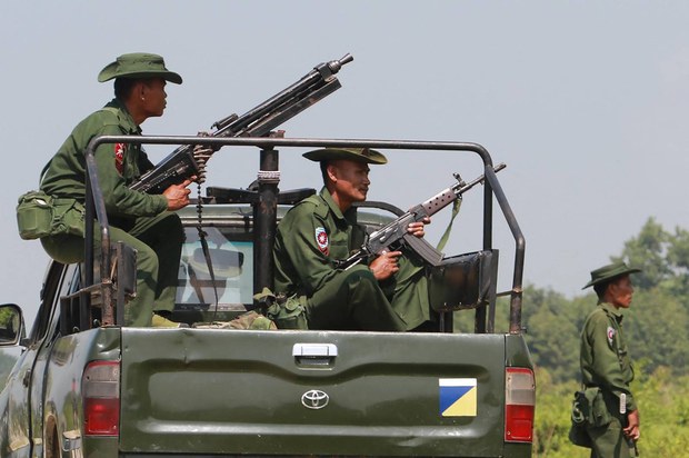 မောင်တောမှာ တပ်စခန်းနှစ်ခု အသိမ်းခံရပြီးနောက် စစ်ကောင်စီ အင်အားသုံး ထိုးစစ်ဆင်နေ မောင်တောမှာ တပ်စခန်းနှစ်ခု အသိမ်းခံရပြီးနောက် စစ်ကောင်စီ အင်အားသုံး ထိုးစစ်ဆင်နေ