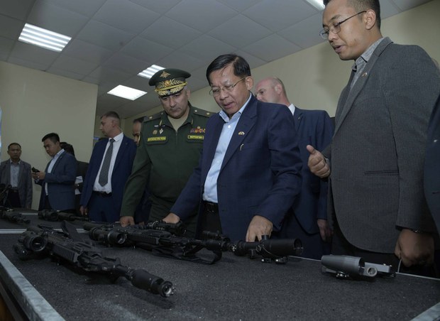 မြန်မာစစ်တပ်ကို လက်နက်ရောင်းချမှုတားဆီးရေး ထိရောက်အောင်လုပ်ဖို့ ကုလတိုက်တွန်း မြန်မာစစ်တပ်ကို လက်နက်ရောင်းချမှုတားဆီးရေး ထိရောက်အောင်လုပ်ဖို့ ကုလတိုက်တွန်း