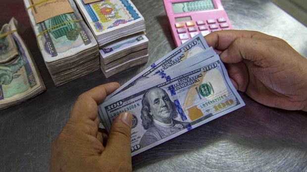us-dollars.jpg us-dollars.jpg