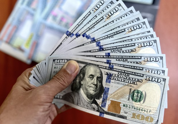 dollar.jpg dollar.jpg