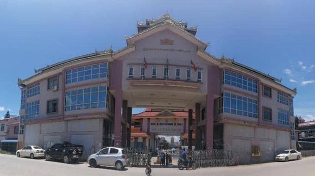 တရုတ်ရဲ့ နယ်စပ်ဂိတ် ပိတ်၊ ဖြတ်တောက်မှုကြောင့် ရှမ်းမြောက်ဒေသခံတွေ အခက်ကြုံနေရ