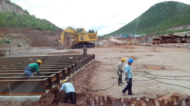 စစ်အာဏာသိမ်းပြီးနောက်ပိုင်း တရုတ်နိုင်ငံလုပ်ခွင့်ရတဲ့ စီမံချက်တွေ