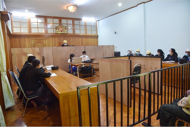 မြန်မာ့တရားရေးကဏ္ဍ သက်ဦးဆံပိုင်ခေတ် ပြန်ရောက်နေကြောင်း ဥပဒေပညာရှင်ပြော မြန်မာ့တရားရေးကဏ္ဍ သက်ဦးဆံပိုင်ခေတ် ပြန်ရောက်နေကြောင်း ဥပဒေပညာရှင်ပြော