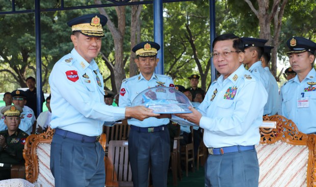 စီးပွားရေးမျက်နှာစာမှာ စစ်ခေါင်းဆောင်မိသားစုတွေ နေရာယူ