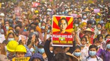 ဒီမိုကရေစီအရေး ခုခံတိုက်ပွဲဝင်နေသူတွေအတွက် ဂုဏ်ယူတယ်လို့ ဒေါ်အောင်ဆန်းစုကြည်ပြောကြား