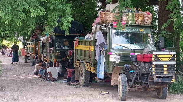 ဒီပဲယင်းမှာ ရက်ရှည်ထွက်ပြေးနေရတဲ့ စစ်ဘေးဒုက္ခသည် ငါးထောင်နီးပါးရှိလာ ဒီပဲယင်းမှာ ရက်ရှည်ထွက်ပြေးနေရတဲ့ စစ်ဘေးဒုက္ခသည် ငါးထောင်နီးပါးရှိလာ