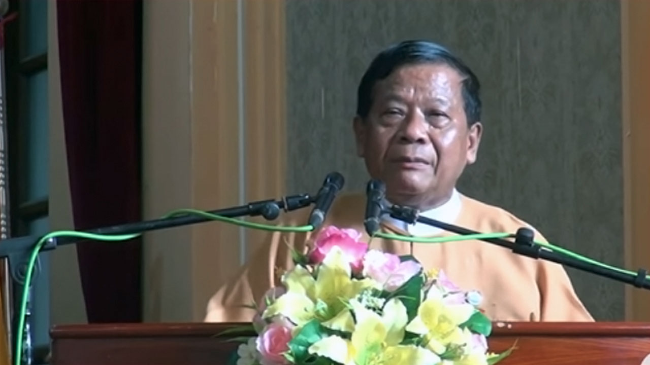 ဒေါက်တာ ဇော်မြင့်မောင်အား ၂၀၁၈ ခုနှစ်၊ အောက်တိုဘာလ ၂၈ ရက်နေ့က တွေ့ရစဉ်။ (Photo: RFA)