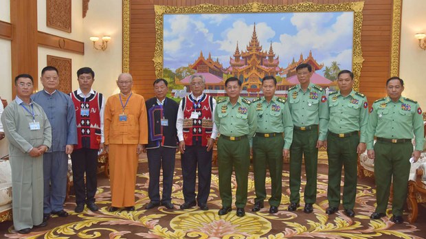Min Aung Hlaing & EAO.jpg Min Aung Hlaing & EAO.jpg