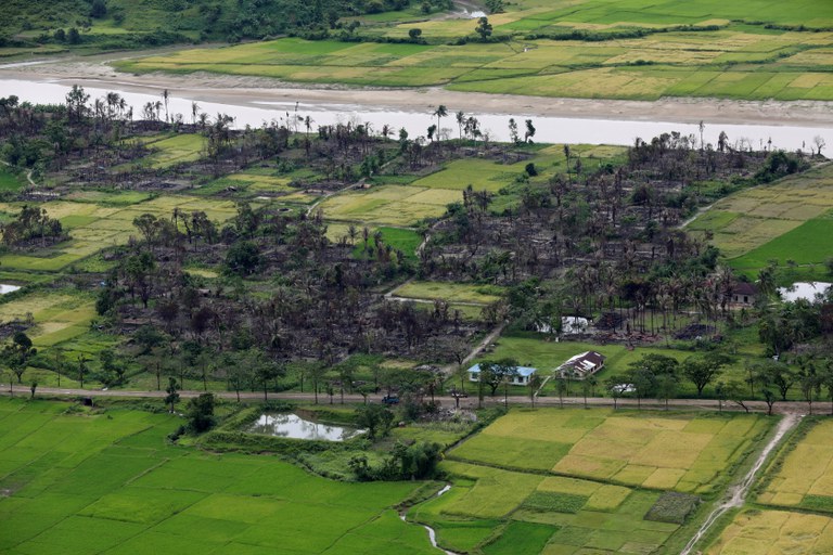 2017-09-27T125908Z_857536931_RC1684014F50_RTRMADP_3_MYANMAR-ROHINGYA.JPG