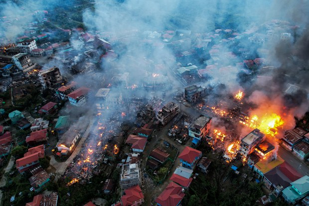 မြန်မာစစ်တပ် ဝင်ငွေရလမ်းကြောင်းတွေကို ပစ်မှတ်ထားအရေးယူဖို့ HRW တိုက်တွန်း