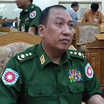 ရခိုင်ပြည်နယ် လုံခြုံရေးနဲ့ နယ်စပ်ရေးရာဝန်ကြီး ဗိုလ်မှူးကြီး မင်းသန်း