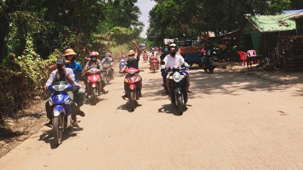 ဆိုင်ကယ်စီးနင်းခွင့်ပိတ်ပင်မှု ပြည်သူ့နေ့စဉ်ဘဝကို ထိခိုက်