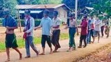 အရပ်သားတွေ လူသားဒိုင်းသဖွယ် အသုံးချခံနေရကြောင်းပြော