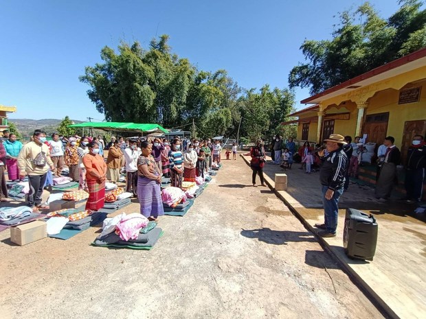 ရှမ်းရောက် ကယားဒုက္ခသည်တွေ အကူအညီလိုအပ်နေ ရှမ်းရောက် ကယားဒုက္ခသည်တွေ အကူအညီလိုအပ်နေ