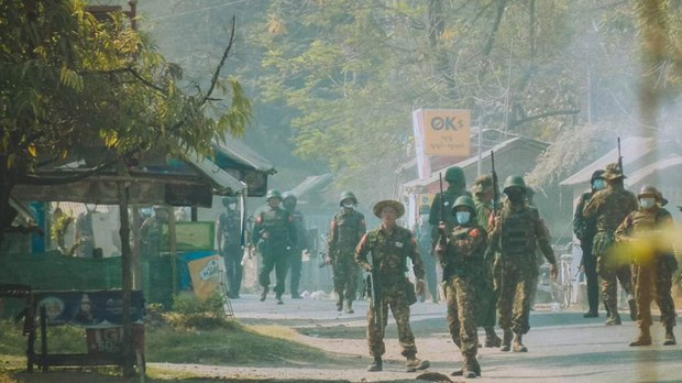 မကွေးတိုင်းမှာ စစ်ကောင်စီလက်က လွတ်လာသူတွေရဲ့အတွေ့အကြုံ မကွေးတိုင်းမှာ စစ်ကောင်စီလက်က လွတ်လာသူတွေရဲ့အတွေ့အကြုံ
