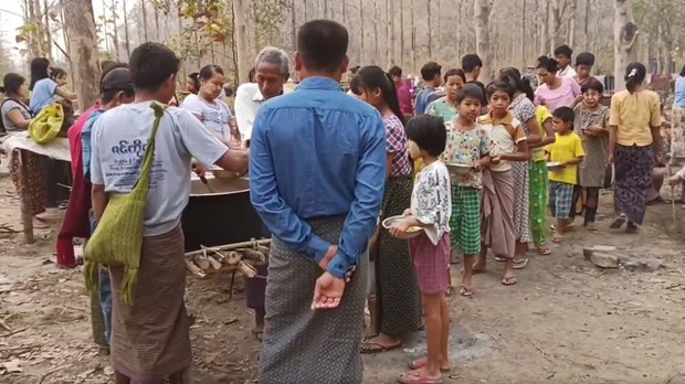စစ်အုပ်ချုပ်ရေးကြေညာထားတဲ့ မကွေးတိုင်း ငါးမြို့နယ်က ဒေသခံတွေ အခက်အခဲဖြစ်နေ