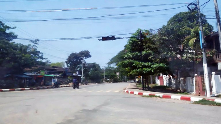 ကချင်ပြည်နယ်၊ ဗန်းမော်မြို့က လမ်းဆုံ မီးပွိုင့်ကို ၂၀၂၁၊ မေ ၇ ရက်နေ့က တွေ့ရစဉ်။ (Citizen Photo)