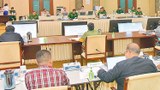 ဆွေးနွေးပွဲတွေဟာ နိုင်ငံတကာကို လှည့်စားဖို့ဖြစ်ကြောင်း လေ့လာသူတွေပြော